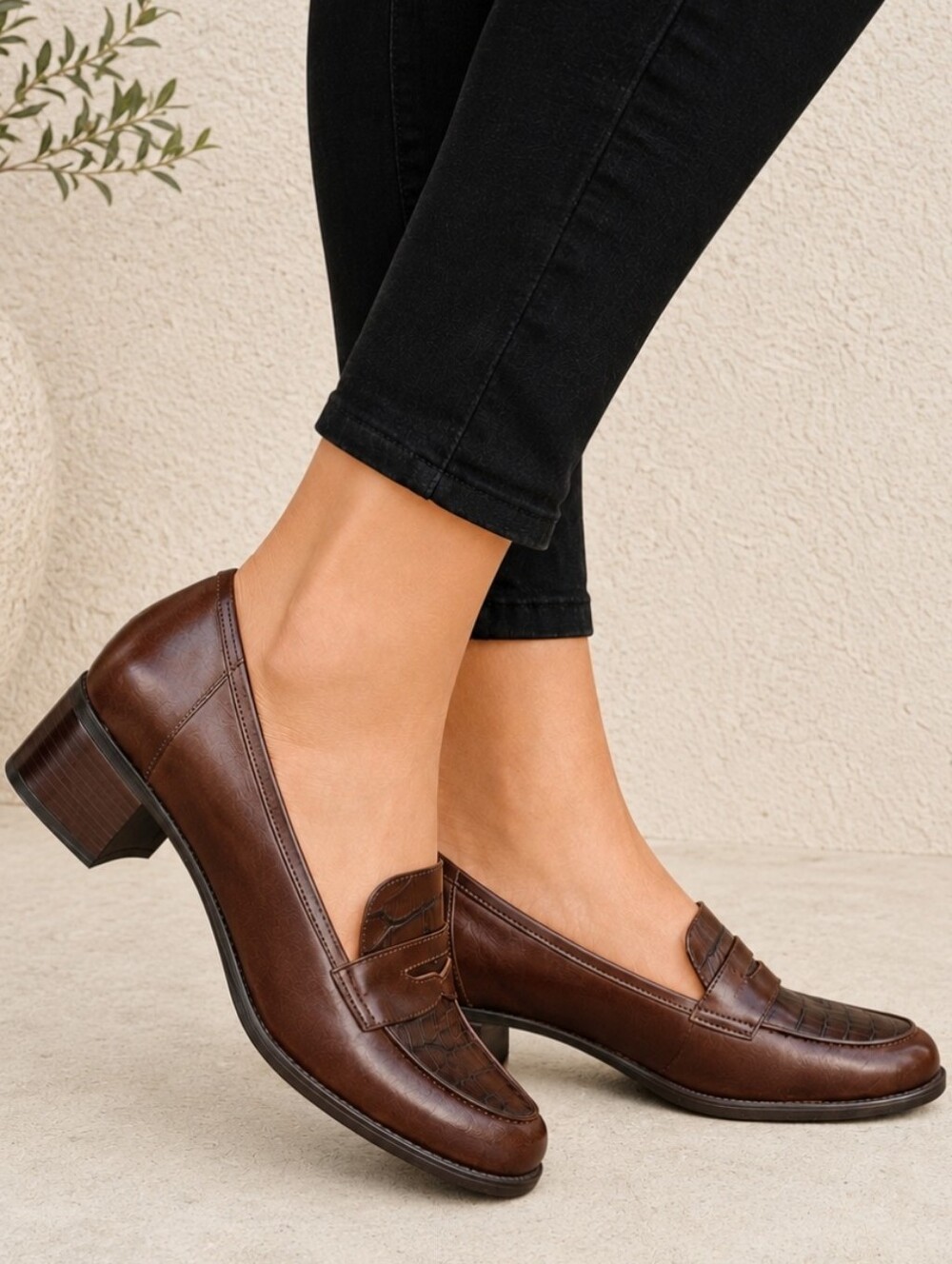 Naturalizer NEW 90s Minimalist Croc Leather Comfort Penny Loafer Heels 8M